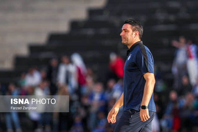 نکونام: آن کسی که باید برود من نیستم/ بازیکن استقلال از ترس صاحبخانه پنهانی به خانه میرود! نکونام: آن کسی که باید برود من نیستم/ بازیکن استقلال از ترس صاحبخانه پنهانی به خانه میرود!