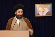 امام جمعه موقت قزوین: منافع ملی نباید با هویت ملی در تعارض باشد