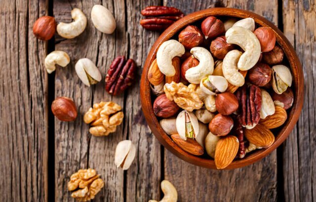 هفت ماده غذایی که طول عمر شما را افزایش میدهند