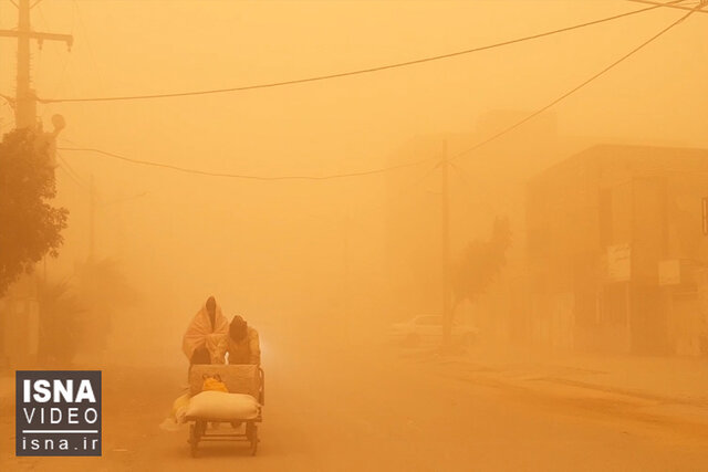 ویدیو/ طوفان گرد و خاک در سیستان و بلوچستان ویدیو/ طوفان گرد و خاک در سیستان و بلوچستان