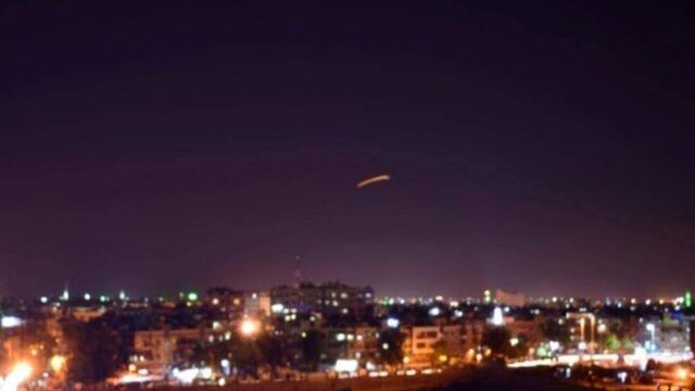 حمله هوایی رژیم صهیونیستی به بخش‌هایی از سوریه/ نفوذ موشک‌های پدافندی سوریه به اراضی اشغالی