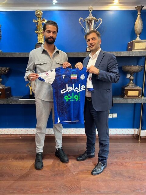 آرمین سهرابیان به استقلال برگشت