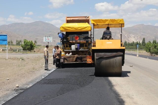 افتتاح ۵ پروژه بازآفرینی در آذربایجان غربی/ آسفالت تمام معابر خاکی استان
