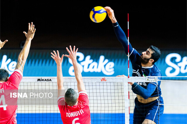 امیرحسین اسفندیار: آمریکا بودم اما نمیدانم آنجا چه شده/ به بازیکنان فحش ناموسی میدادند