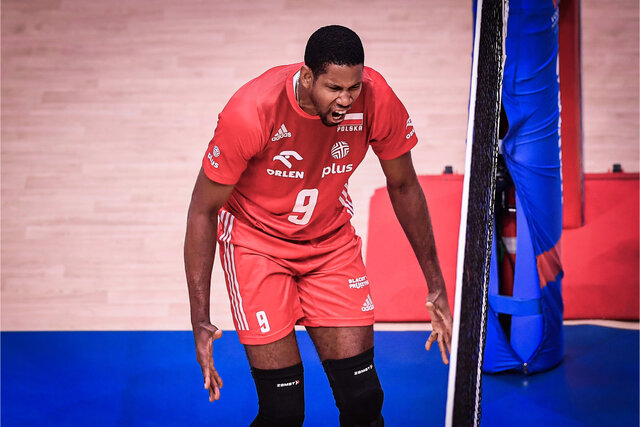 واکنش فدراسیون جهانی به پیروزی بزرگ لهستان مقابل برزیل؛ لئون ستاره نجات بخش