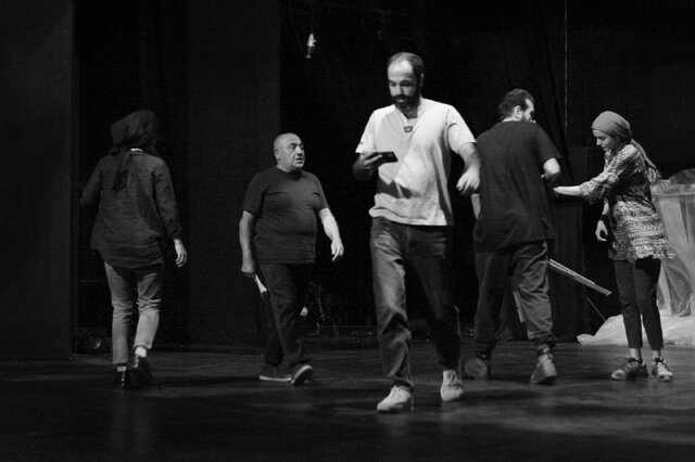 تئاتریها محرم را چگونه آغاز میکنند؟