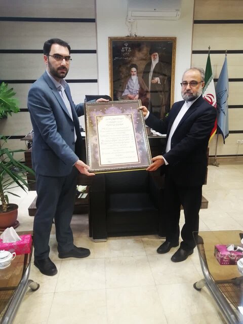 استفاده از ظرفیت نهادهای فرهنگی در کاهش قاچاق کالا بسیار مؤثر می باشد