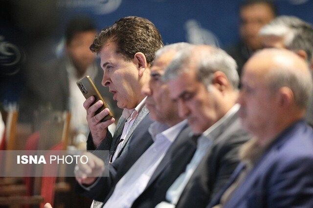 درودگر: ۴۵۰ میلیون یورو نخواستیم، حق پخش منطقی بدهید درودگر: ۴۵۰ میلیون یورو نخواستیم، حق پخش منطقی بدهید