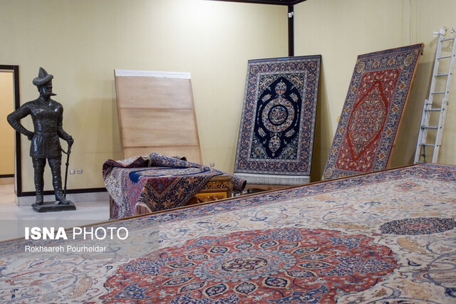 فرشچیان از سکوت بوم تا ندای نامآوری/ روایت هنرجویان دیروز و امروز هنرستان هنرهای زیبا از جاودانگی فرشچیان