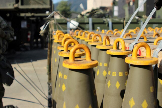 ژنرال اوکراینی دریافت بمب‌های خوشه‌ای از آمریکا را تایید کرد
