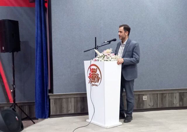 نخستین جشنواره استانی تئاتر خیابانی شهرستان محلات به کار خود پایان داد