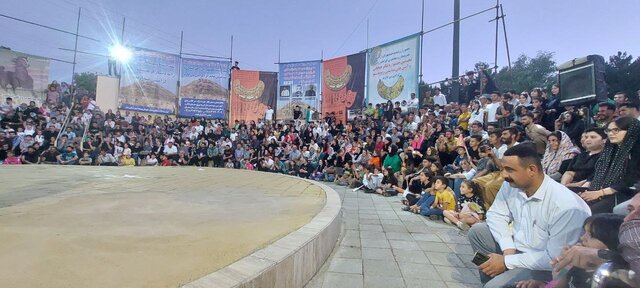 سقز؛ میزبان نخستین جشنواره استانی تئاتر خیابانی "زیویه"