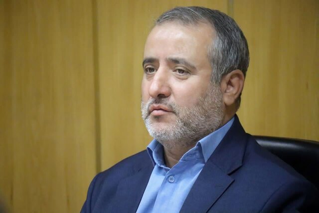 سید محمدرضا هاشمی، استاندار سمنان استاندار سمنان دستور رسیدگی سریع به وضعیت کارگران محبوس در معدن را صادر کرد