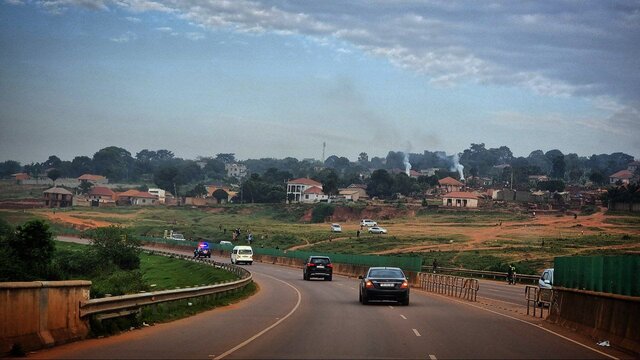 دیدار روستاییان آفریقا با رئیس جمهور در مزرعه