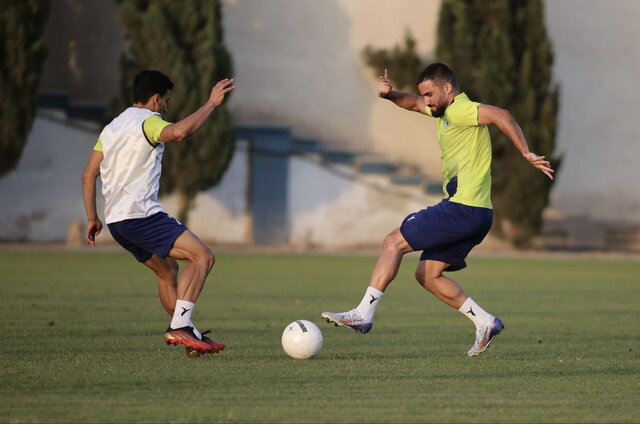 چرا همیشه آدمهای اشتباهی سهم استقلال است؟ چرا همیشه آدمهای اشتباهی سهم استقلال است؟