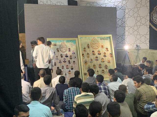 دهمین شب خاطره شهدای جهادی برگزار شد / رونمایی از تابلوفرش شهدای جهادگر