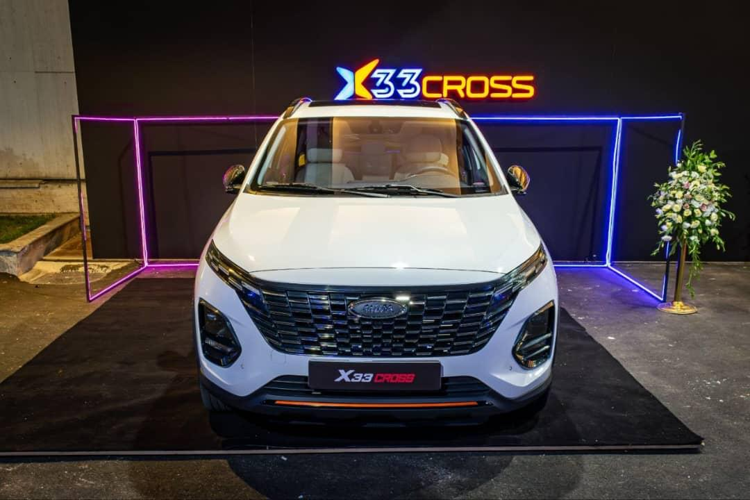 فصلی جدید، مسیری نو؛ امویام از ایکس 33 کراس رونمایی کرد