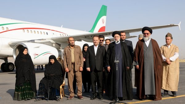 عشایر باید مورد توجه خاص قرار بگیرند عشایر باید مورد توجه خاص قرار بگیرند