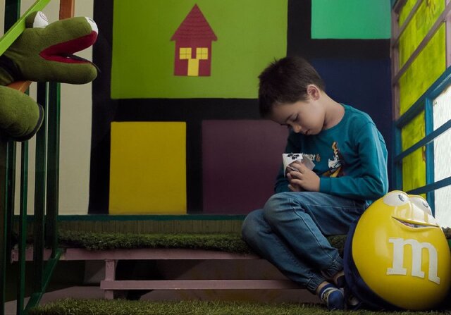 نمایی از فیلم بچه از ساخت «بچه» تا «هل پوک» و ماجراهای «مبارک»