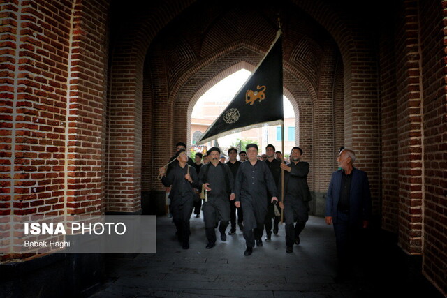 آیین طشت گذاری مجموعه جهانی بقعه شیخ صفی‌الدین اردبیلی