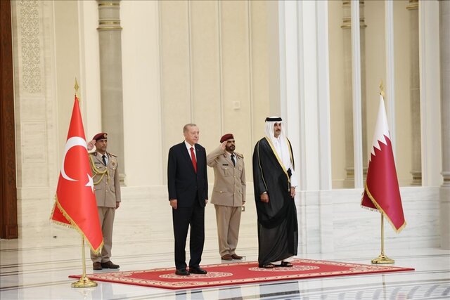 استقبال رسمی امیر قطر از اردوغان