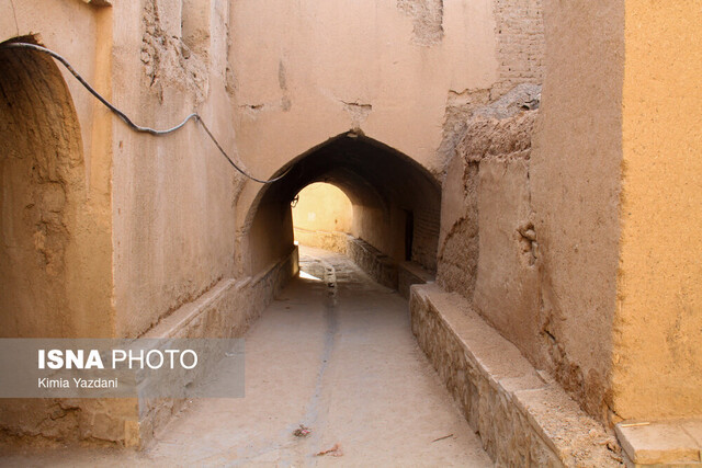 گذری بر تنها روستای بدون کوچه!