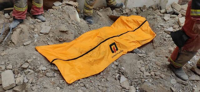 ریزش ناگهانی ساختمانی قدیمی و مرگ یک کارگر در شرق تهران