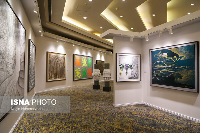 ۱۱۰ اثر حراج هنری تهران را ببینید