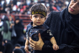 مراسم شیر خوا رگان حسینی در سالن شهید بهشتی استادیوم آزادی کرمانشاه
