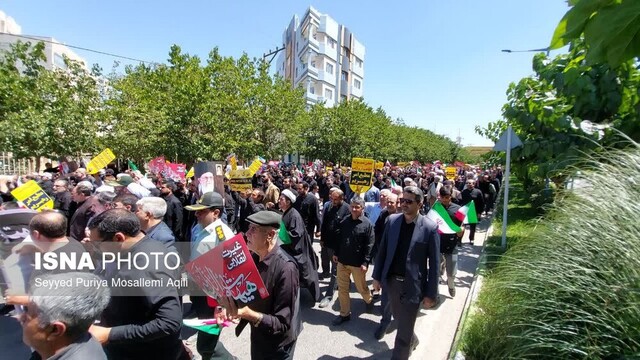 راهپیمایی گسترده نمازگزاران و مردم خراسان شمالی در اعتراض به هتک حرمت قرآن کریم