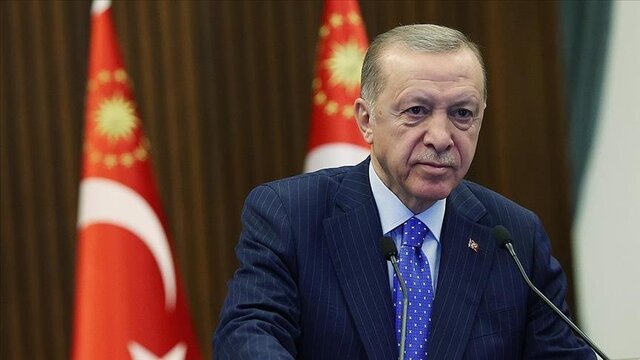 ۱۵ مشاور اردوغان استعفا کردند