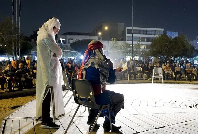 گردهمایی برای نقالی و تعزیهخوانی در محوطه تئاتر شهر
