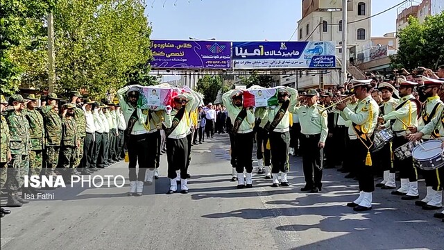 پیکر مطهر ۲ شهید نیروی انتظامی در یاسوج تشییع و به خاک سپرده شد