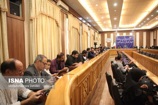 احتمال بهرهبرداری از ۶ قطعه آزادراه شیراز-اصفهان/گلایه از متولیان ملی استانی ورزش