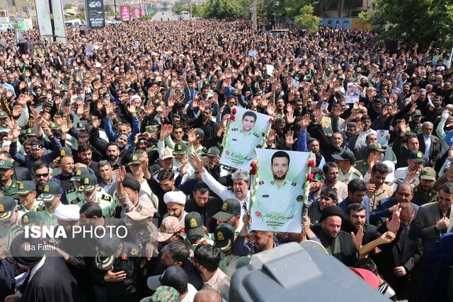 تشییع دو شهید نیروی انتظامی در یاسوج به روایت تصویر تشییع دو شهید نیروی انتظامی در یاسوج به روایت تصویر