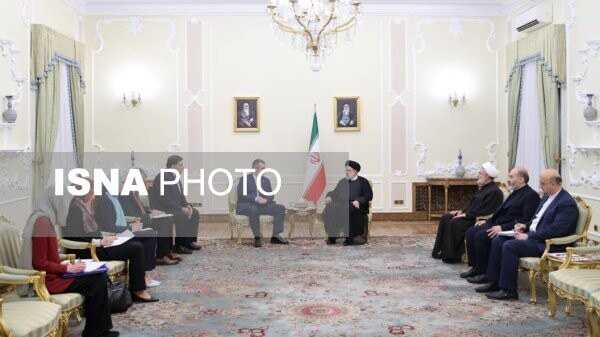 در دیدار رئیس مجلس صربستان با رئیسی چه گذشت؟ در دیدار رئیس مجلس صربستان با رئیسی چه گذشت؟
