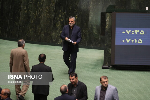 خلاصه مهمترین اخبار مجلس در دوم مرداد؛ توضیحات قانعکننده وزیرکار/قول وزیر کشاورزی به مردم