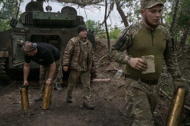 سربازان خسته، مهمات غیرقابل اعتماد؛ چالشهای فراوان اوکراین