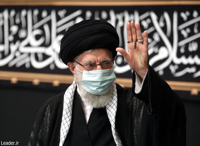 اولین شب مراسم عزاداری حضرت اباعبدالله الحسین (ع) با حضور رهبر معظم انقلاب