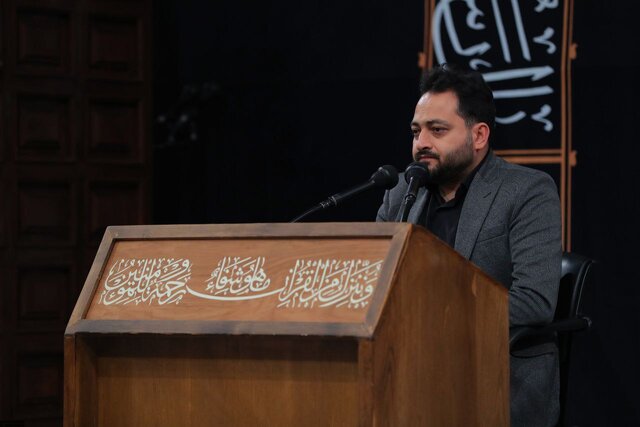 اولین شب مراسم عزاداری حضرت اباعبدالله الحسین (ع) با حضور رهبر معظم انقلاب