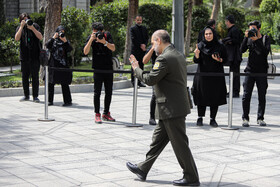 محمدرضا آشتیانی، وزیر دفاع و پشتیبانی نیرو‌های مسلح در حاشیه جلسه هیات دولت - ۴ مرداد