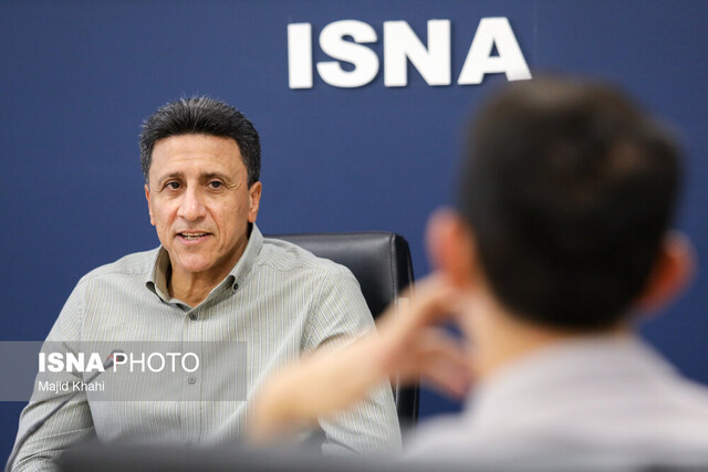 پرسپولیسیها با توطئه پایم را شکستند/ من فوتبال فرهاد مجیدی را نجات دادم