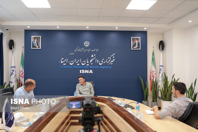 پرسپولیسیها با توطئه پایم را شکستند/ من فوتبال فرهاد مجیدی را نجات دادم