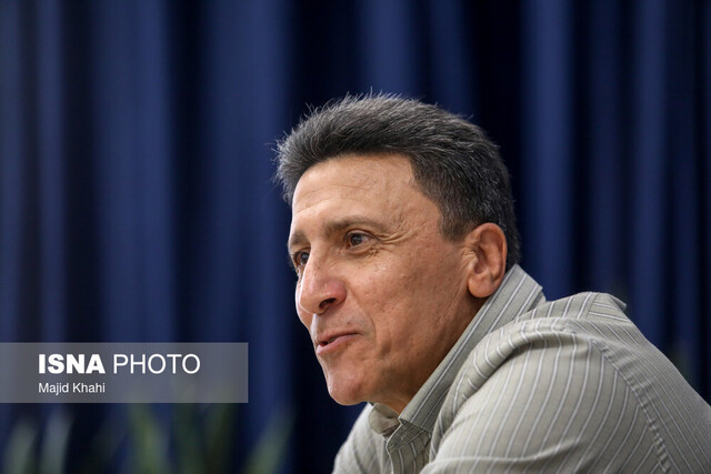 پرسپولیسیها با توطئه پایم را شکستند/ من فوتبال فرهاد مجیدی را نجات دادم