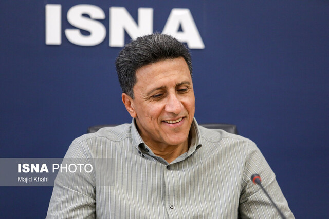 پرسپولیسیها با توطئه پایم را شکستند/ من فوتبال فرهاد مجیدی را نجات دادم