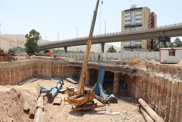 عملیات تعریض پل پیرنیا-شیراز کنارگذر جنوبی سلمان فارسی هفتم مرداد بازگشایی میشود