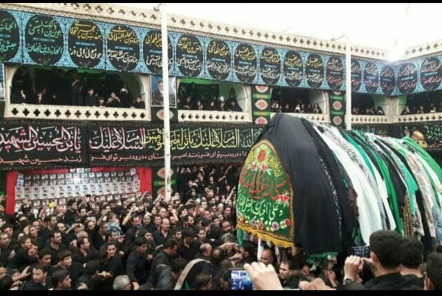 برگزاری آئین نخل بندی و نخلگردانی زواره