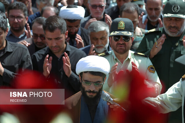 تشییع پیکر مطهر شهید مدافع امنیت «علی شوقی» در چهارمحال و بختیاری