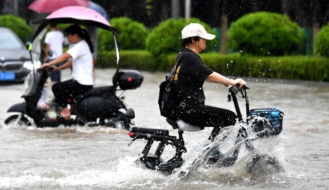 «هشدار قرمز» توفان برای مناطق شمالی چین؛ هزاران نفر از پکن تخلیه شدند