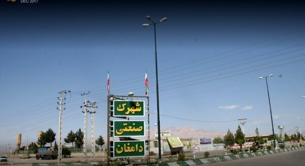 سنددار شدن ۲۷۵ واحد در شهرک ها و نواحی سه گانه دامغان سنددار شدن ۲۷۵ واحد در شهرک ها و نواحی سه گانه دامغان